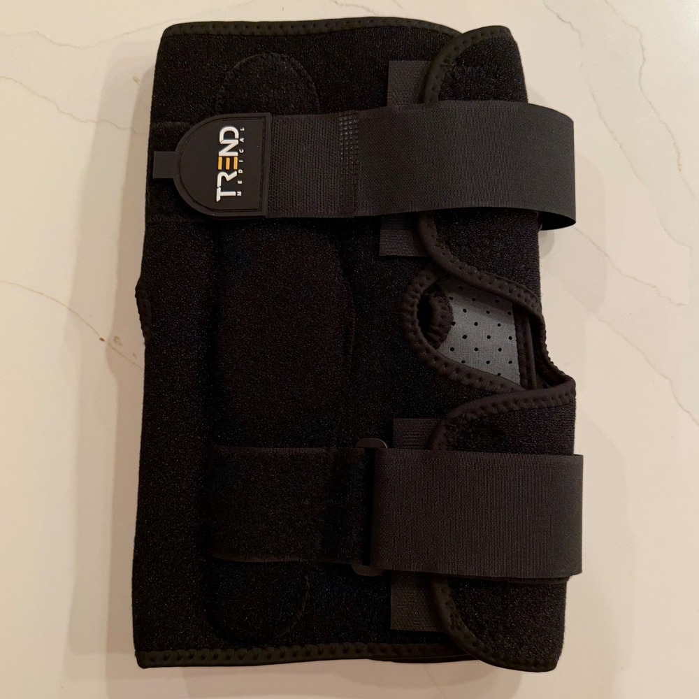 Trend Medical ROM Universal Hinged Knee Brace Brace‎ DC032 Adjustable Support